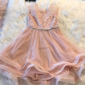 Girls dress